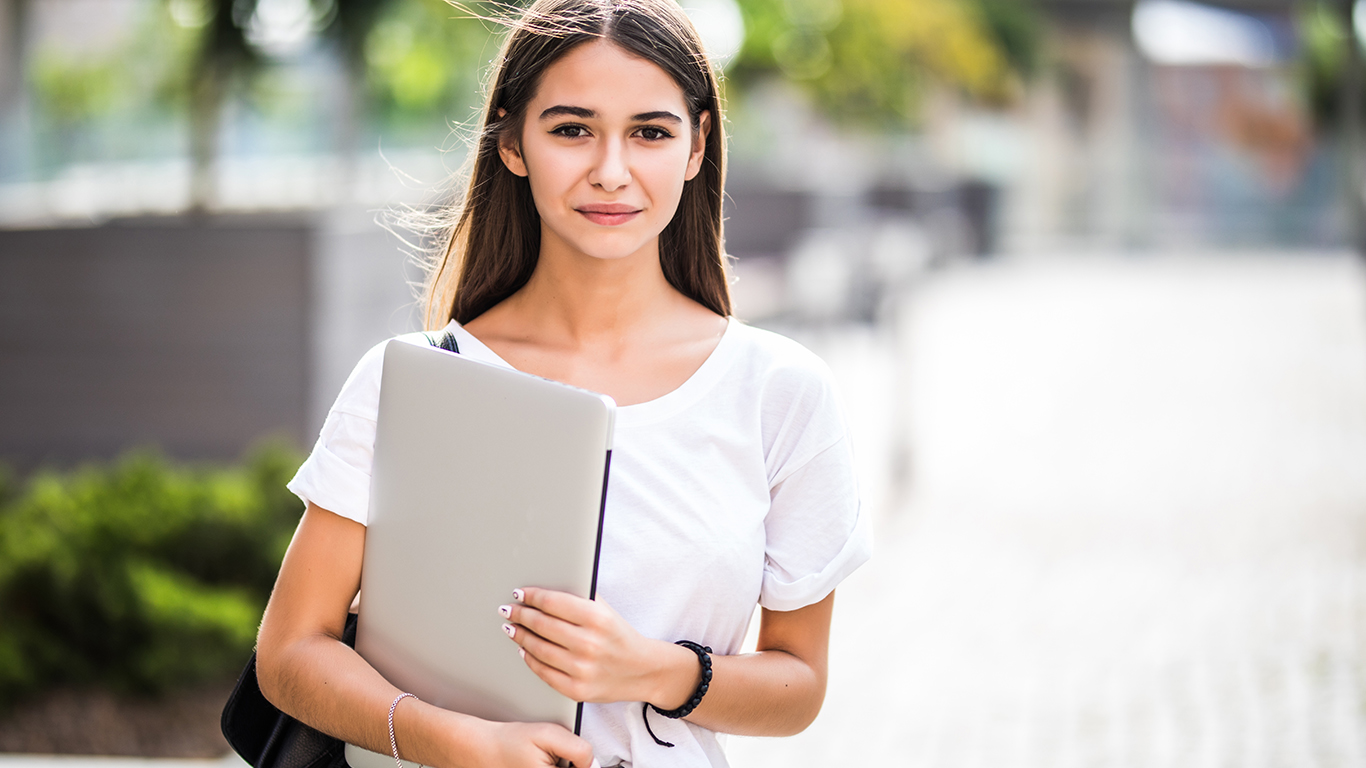 9 ways to earn money in Germany as a student